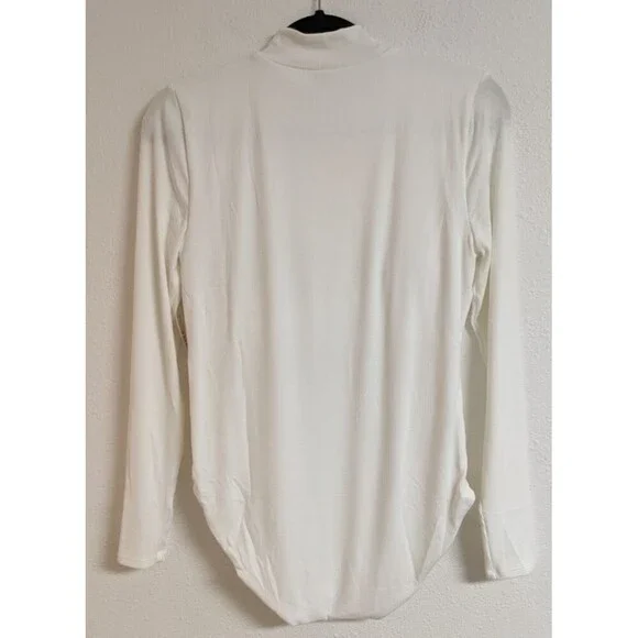 NWT~SOMA White Ribbed Mock Neck Bodysuit w/ Built-In Bra Medium $69.95 - Picture 4 of 10